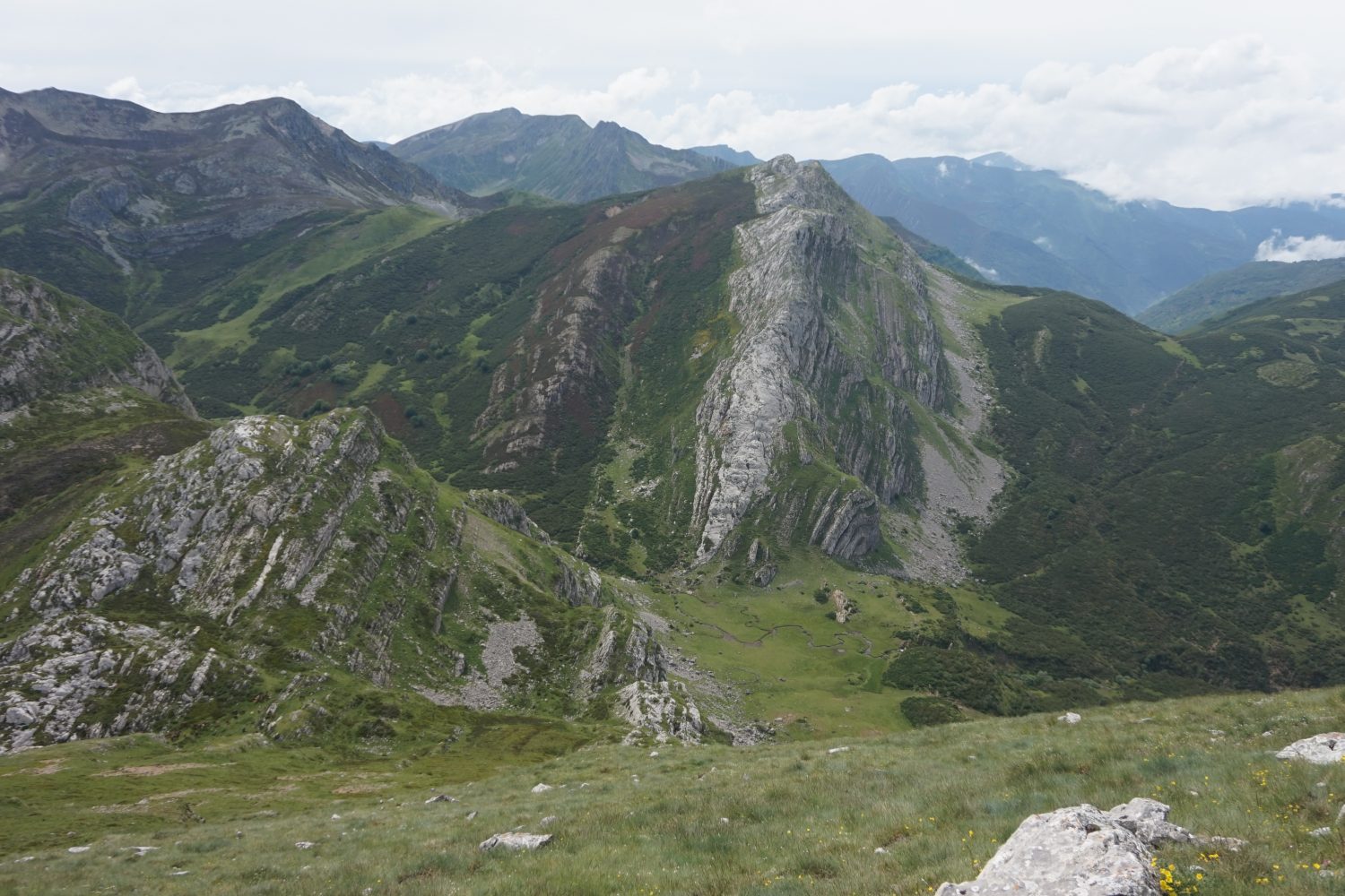 Senderismo madrid viajes trekking babia asturias Somiedo DDSC00079