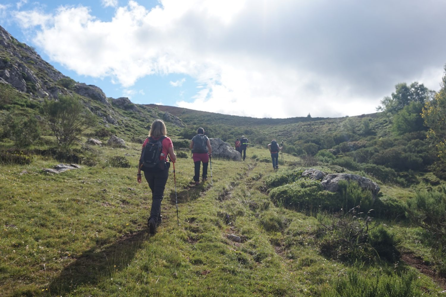 Senderismo madrid viajes trekking babia asturias Somiedo DDSC00143