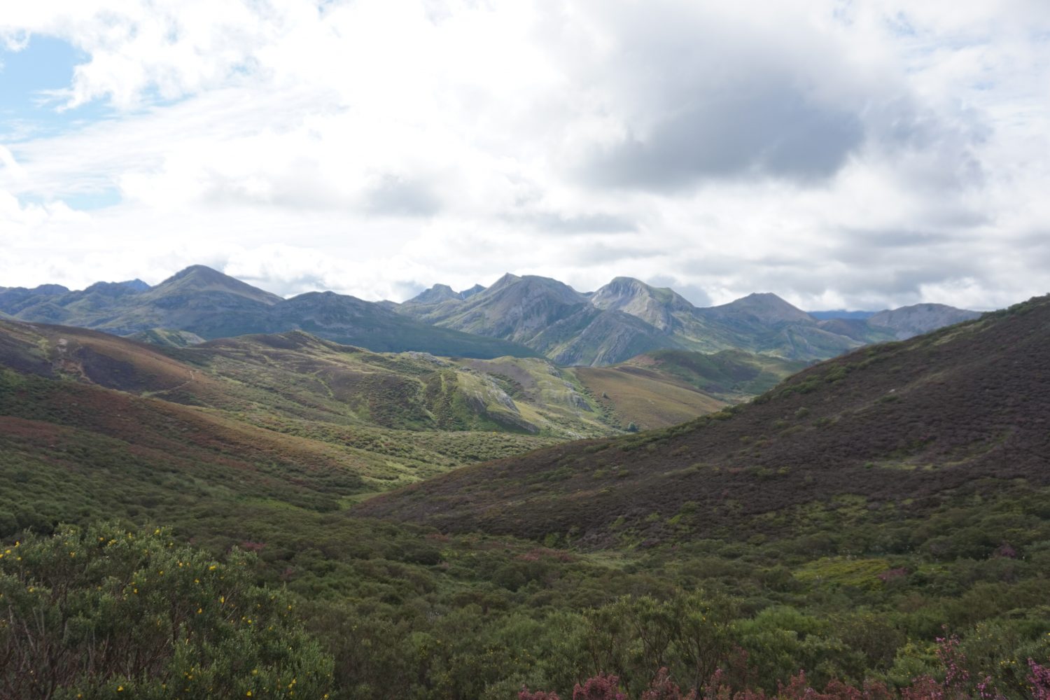 Senderismo madrid viajes trekking babia asturias Somiedo DDSC00154