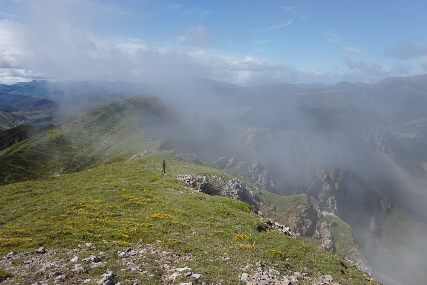 Senderismo madrid viajes trekking babia asturias Somiedo DDSC00211