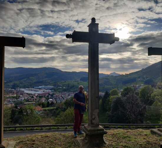 viaje aizkorri trekking senderismo